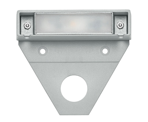 Nuvi Small Deck Sconce