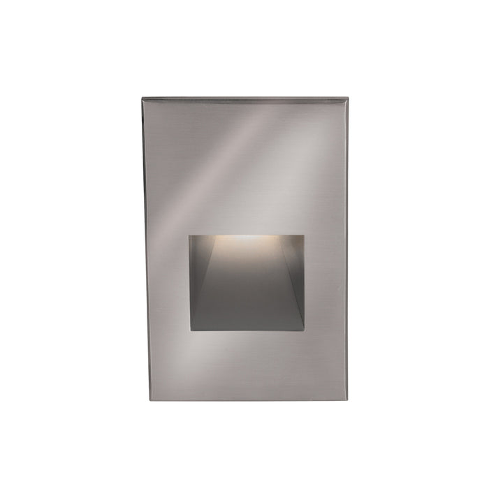 LEDme Vertical Step and Wall Light